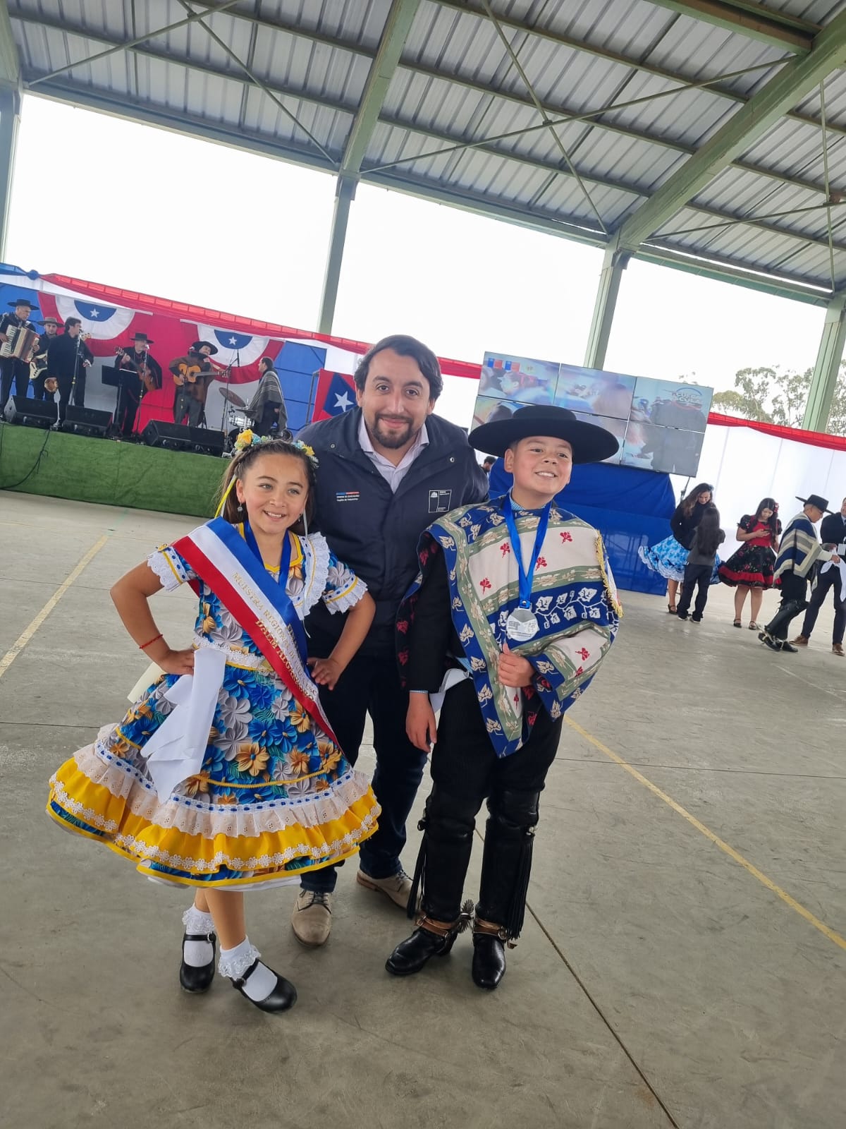 🎉 ¡Nuestros estudiantes de la Escuela Ulda Aracena fueron los ganadores del Campeonato regional de Cueca en Algarrobol!