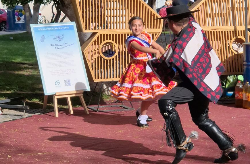 🥳 Estudiantes municipales son destacados en Feria del Medio Ambiente